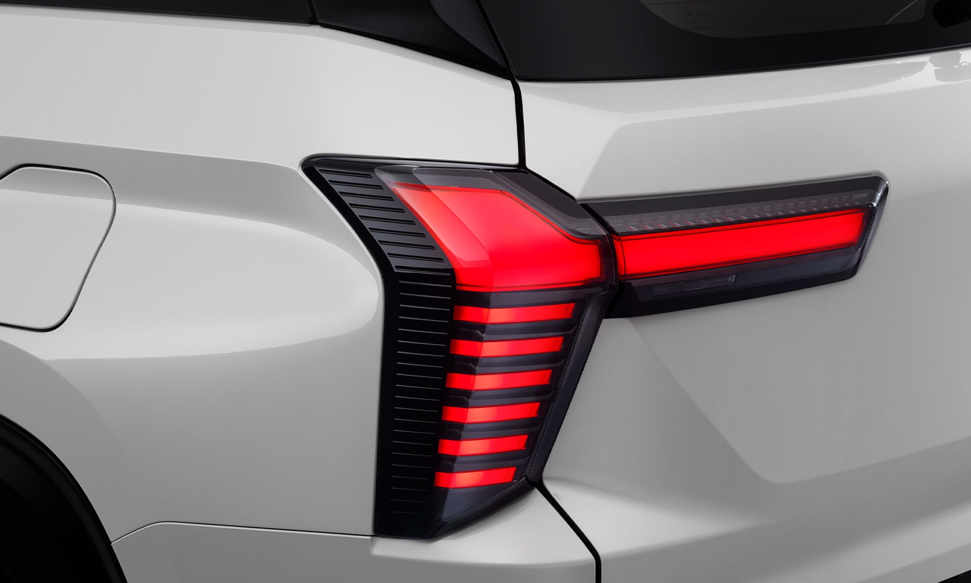 Mitsubishi Quảng Ngãi