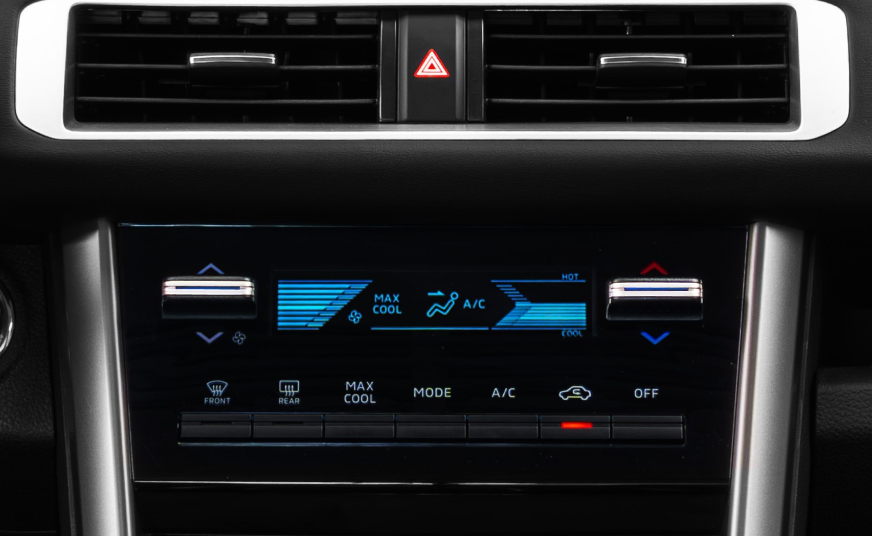 Mitsubishi Quảng Ngãi